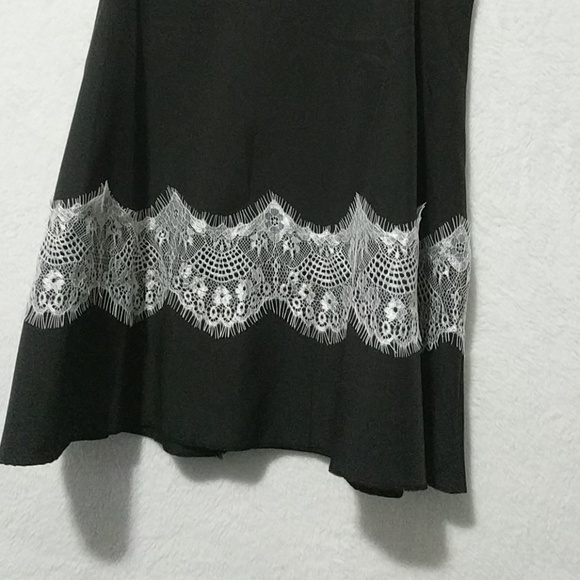 Dress - Picture 2 of 7